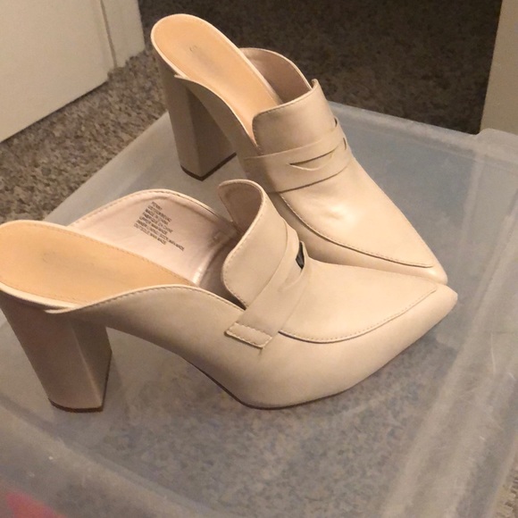 Shoes - Picture 2 of 2